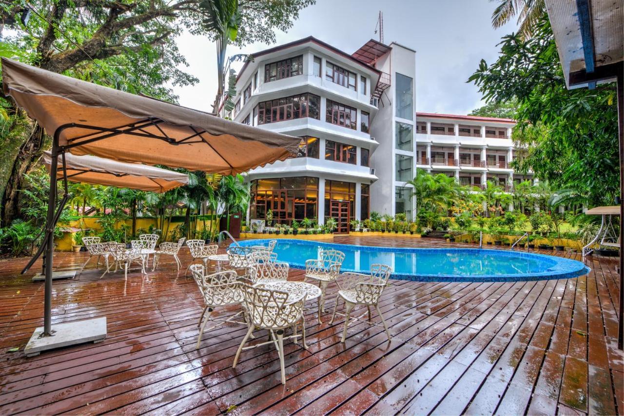Hotel Sentinel Port Blair Esterno foto